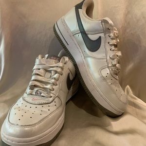Nike Air Force 1, size 7, in white and pewter metallic with pink accents